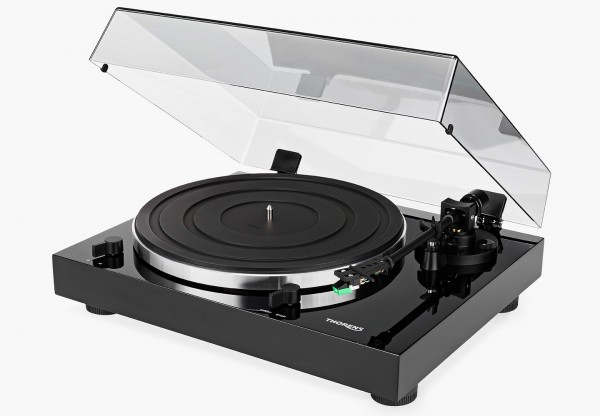 Thorens TD 202 Manueller Plattenspieler schwarz hochglanz (TP 71 Tonarm, AT 95 E Tonabnehmer)