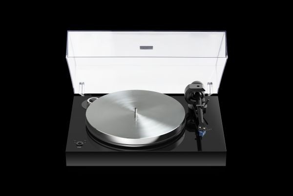 Plattenspieler X8 Hochglanz schwarz von Pro-Ject